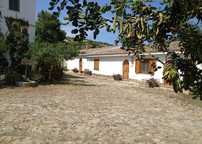 Gospodarstwo agroturystyczne Dattilo Wine Relais Torre Melissa