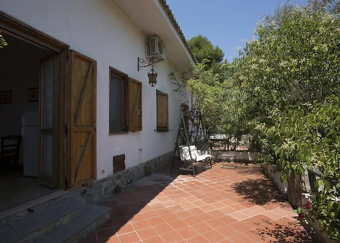 Gospodarstwo agroturystyczne Dattilo Wine Relais Torre Melissa