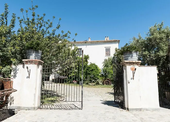 Dattilo Wine Relais Torre Melissa